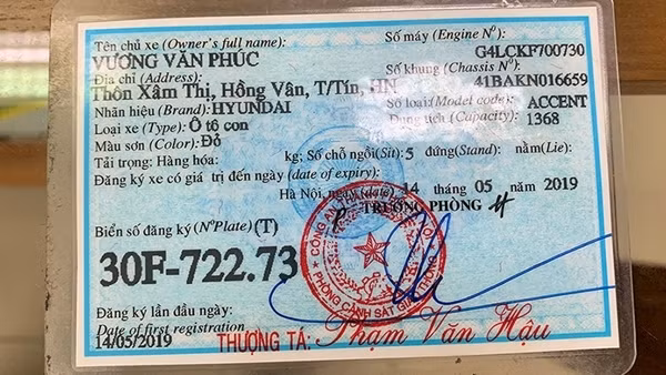 Nhân viên y tế cấu kết với công nhân làm giả giấy ra viện ảnh 3