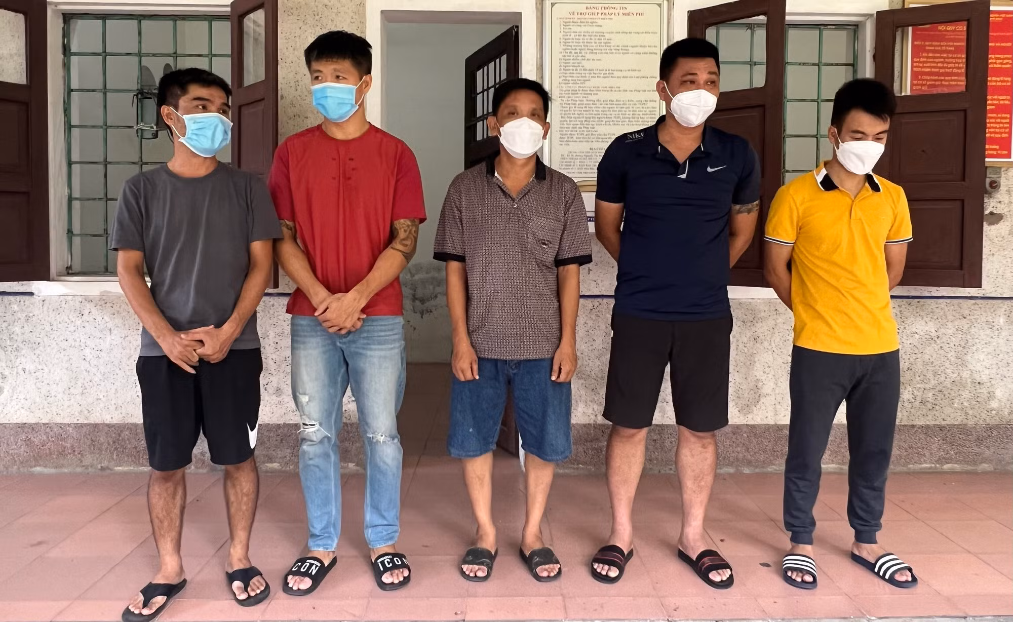 Đường dây đánh bạc nghìn tỉ vừa bị bóc gỡ -0