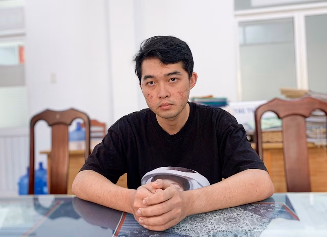 Bắt tạm giam kẻ lừa đảo hàng trăm sinh viên ở Cần Thơ -0