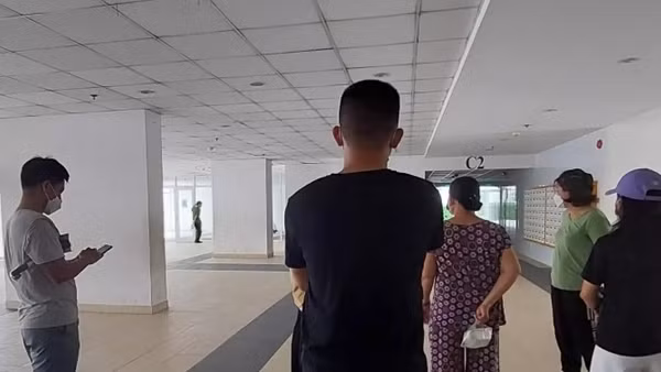 Hai vợ chồng chết bất thường trong căn nhà trọ 4 tầng ảnh 3