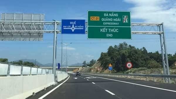 Tạm dừng dự án gần 200 tỉ đồng mở rộng đường ở Quảng Nam