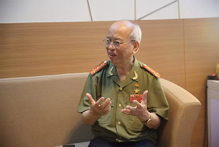 Kỷ nguyên mới phải có con người mới -0