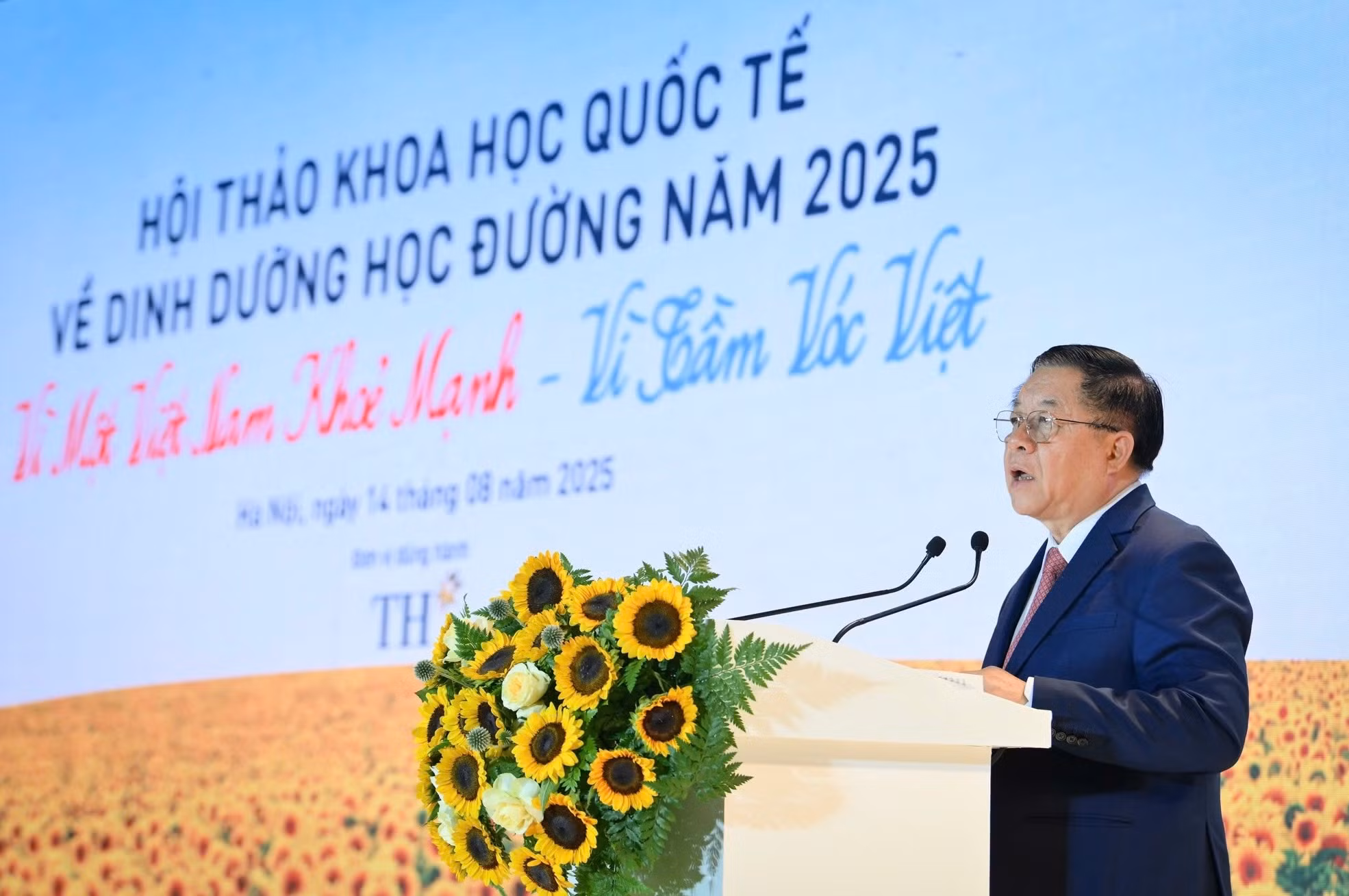 Hội thảo Quốc tế về dinh dưỡng học đường năm 2025: Từ tầm nhìn chiến lược đến hành động vì một Việt Nam khoẻ mạnh -0