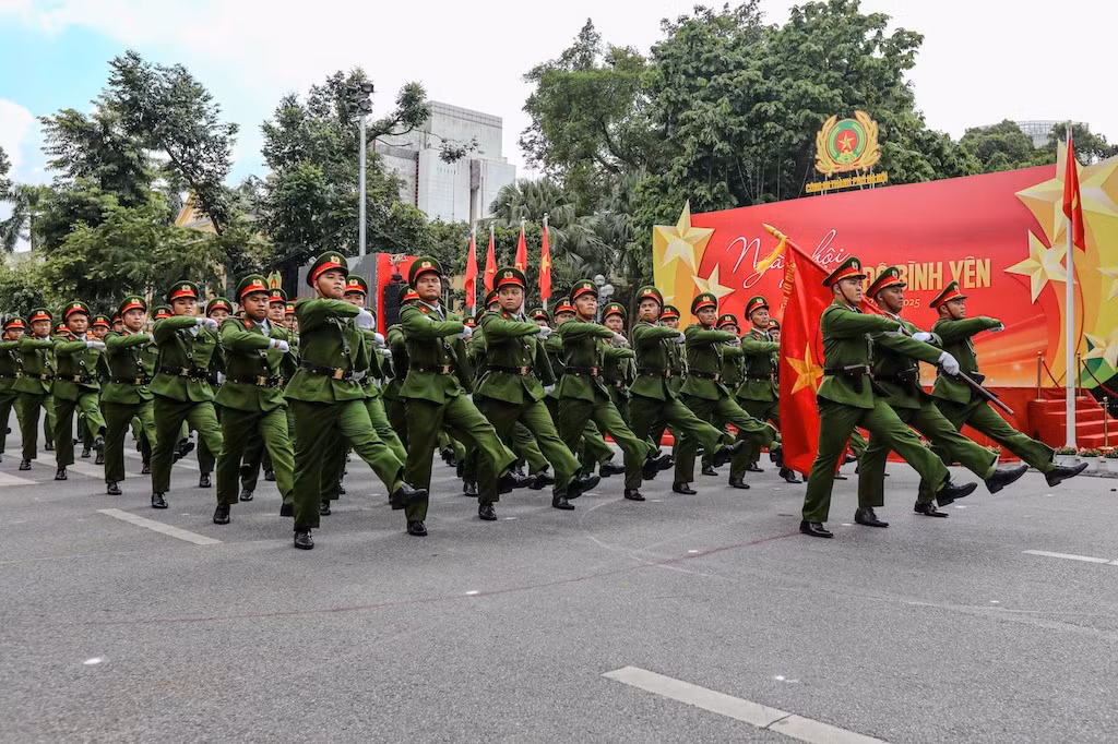 Xứng đáng là “lá chắn thép” vững chắc bảo vệ Đảng, Nhà nước và nhân dân -5