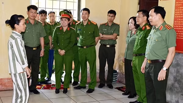 80 năm – 40 lần đặc xá: Giúp hàng chục vạn người làm lại cuộc đời