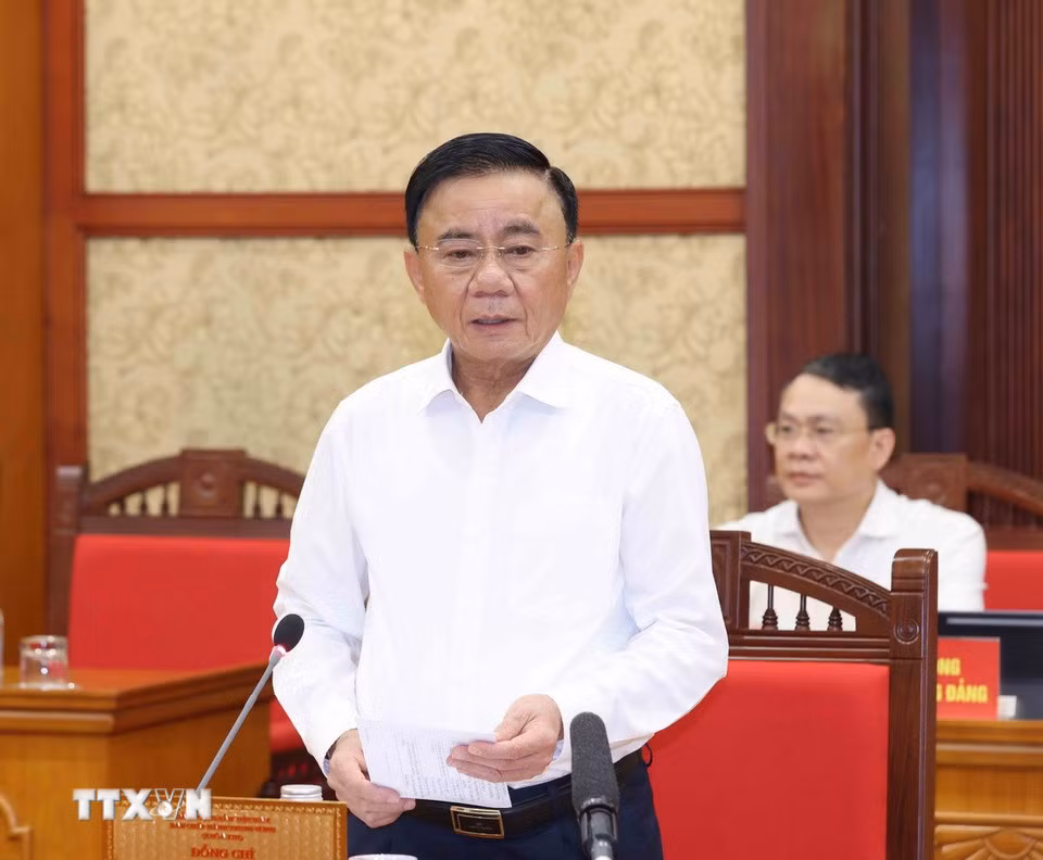 Bộ Chính trị cho ý kiến về công tác chuẩn bị đại hội các đảng bộ trực thuộc Trung ương nhiệm kỳ 2025 - 2030 -0