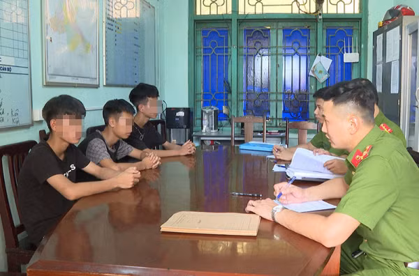 Các quy định về thủ tục tố tụng thân thiện đối với người chưa thành niên -0