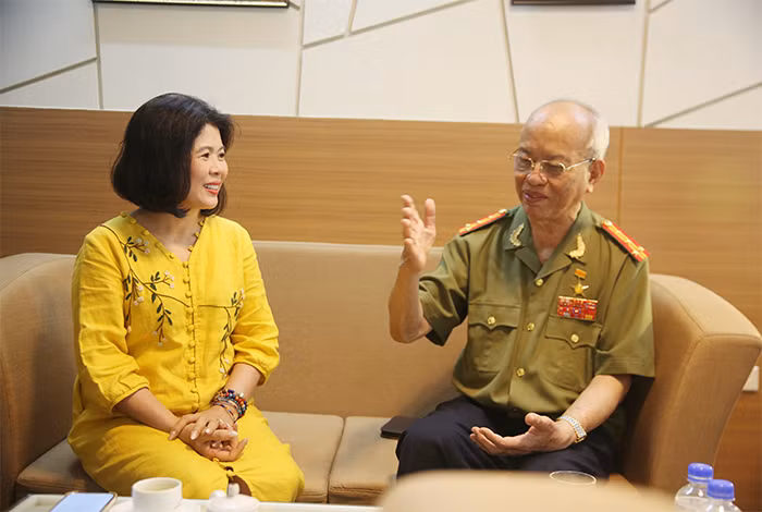 Kỷ nguyên mới phải có con người mới -0