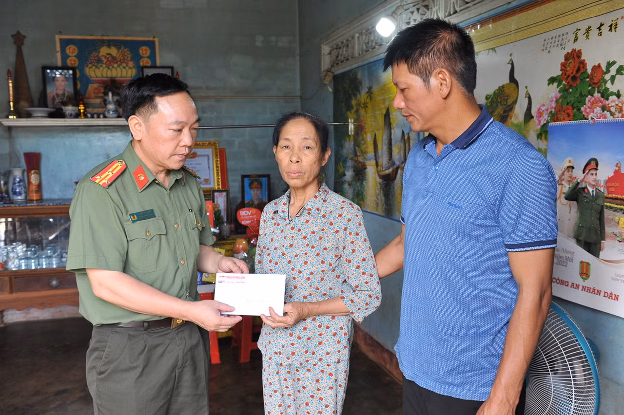 Dấu ấn của những người làm báo CAND tại Giải báo chí “Vì an ninh Tổ quốc và bình yên cuộc sống” -0