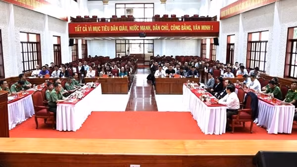 Phát huy ảnh hưởng của các KOL ngăn chặn vi phạm trên không gian mạng