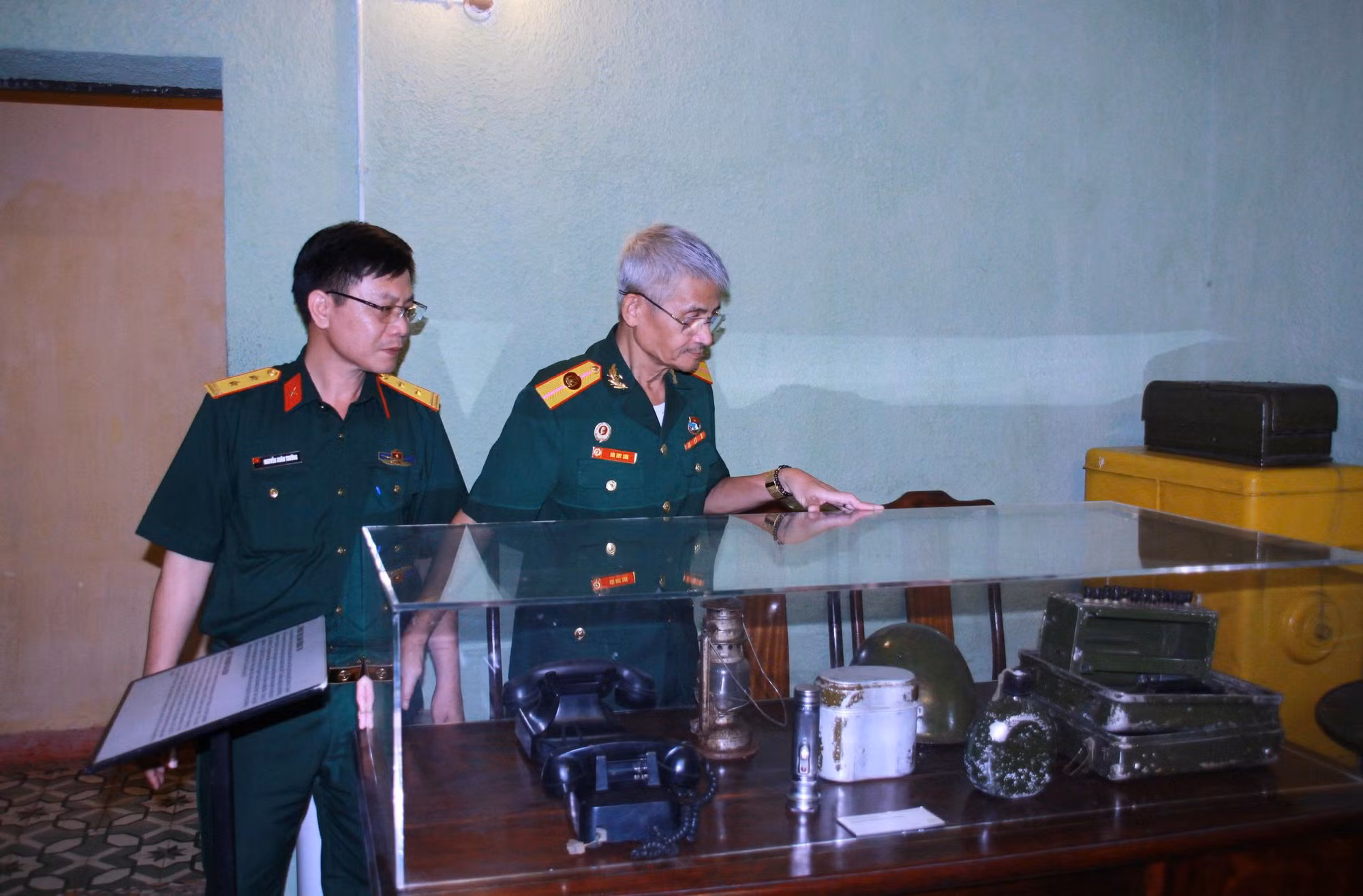 Khai mạc 3 trưng bày về di tích Nhà và Hầm D67, Hầm cơ yếu và Cột cờ Hà Nội -1