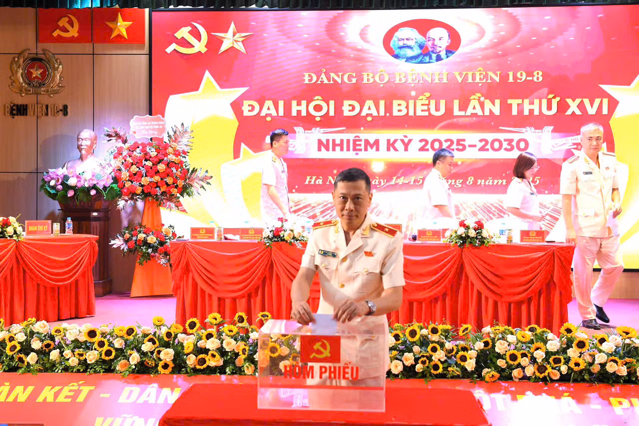 Đại hội Đại hội đại biểu Đảng bộ Bệnh viện 19-8 -0