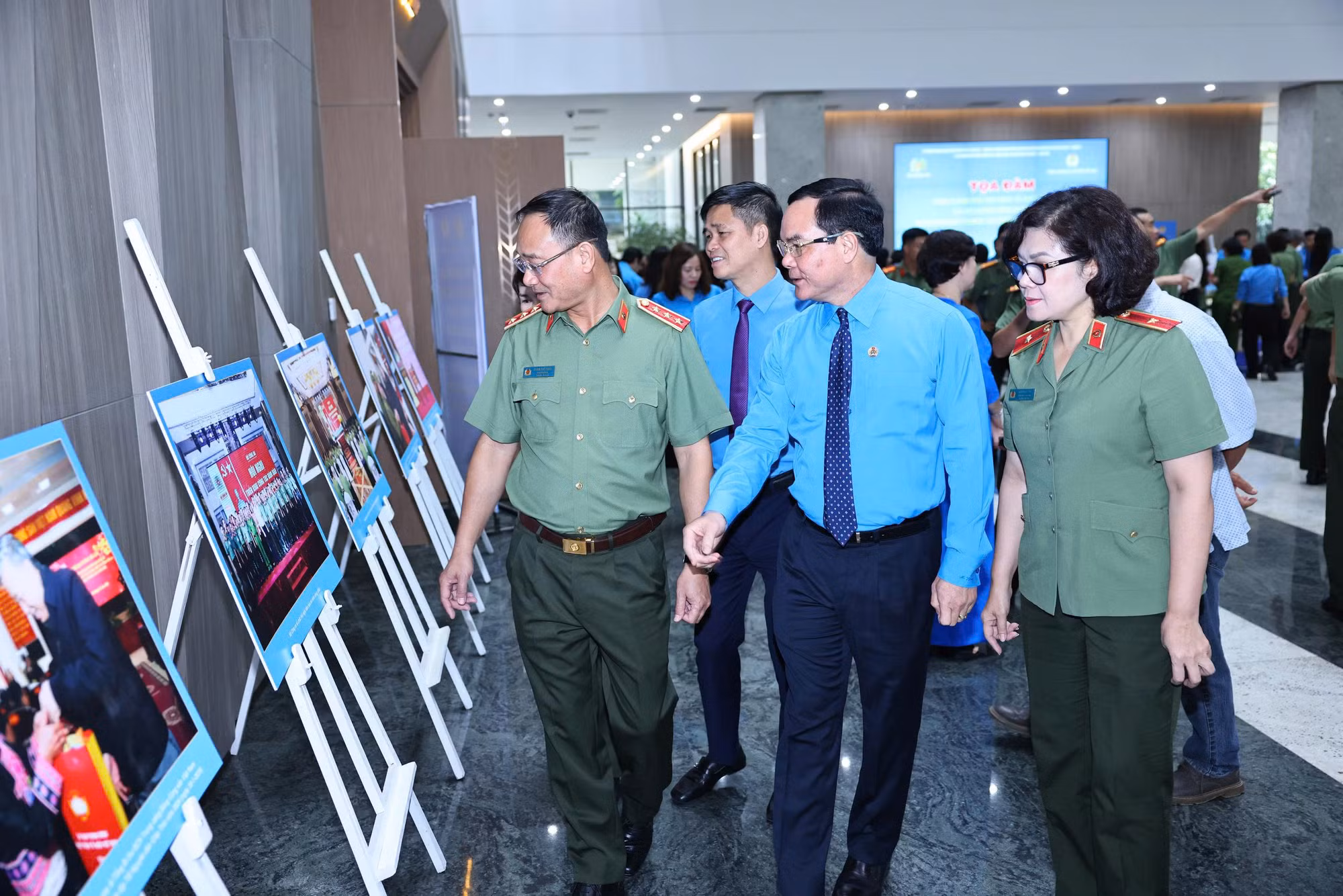 Nâng cao hiệu quả phối hợp giữa lực lượng CAND và tổ chức Công đoàn trong đảm bảo an ninh công nhân -0