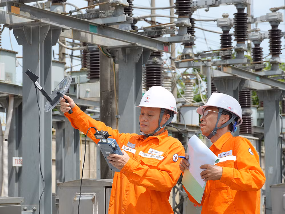 Tháng 7/2025, sản lượng điện thương phẩm toàn EVNNPC đạt 10,12 tỷ kWh -0