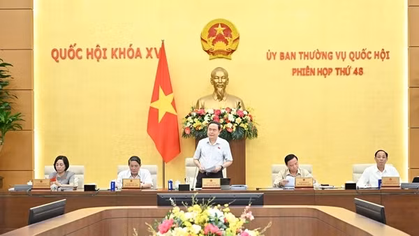Phiên họp thứ 48 của Uỷ ban Thường vụ Quốc hội: Cho ý kiến nhiều luật thuộc lĩnh vực tư pháp