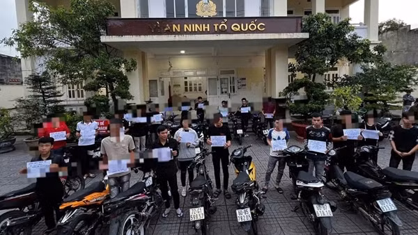 Ngăn chặn nhóm thanh thiếu niên chuẩn bị tổ chức đua xe trái phép
