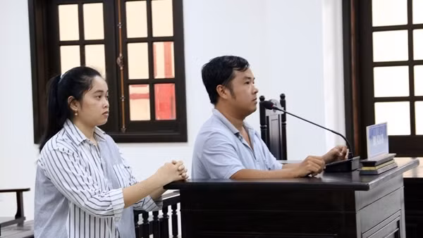 Tuyên án các bị cáo trong đường dây làm giấy tờ giả ở Cà Mau
