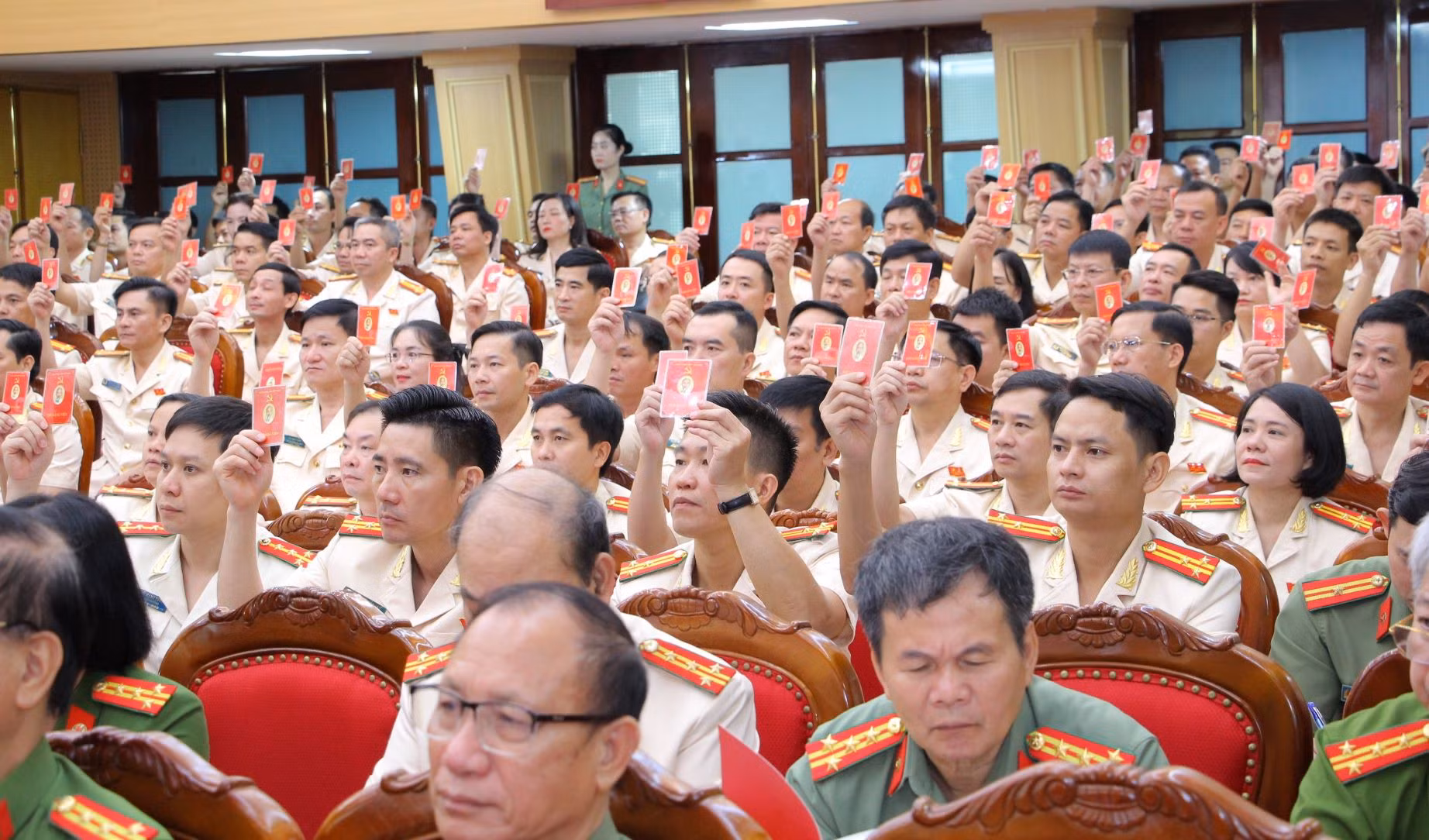 Xây dựng Công an Thanh Hóa trong sạch, vững mạnh, phục vụ đắc lực sự nghiệp phát triển kinh tế – xã hội của tỉnh -0