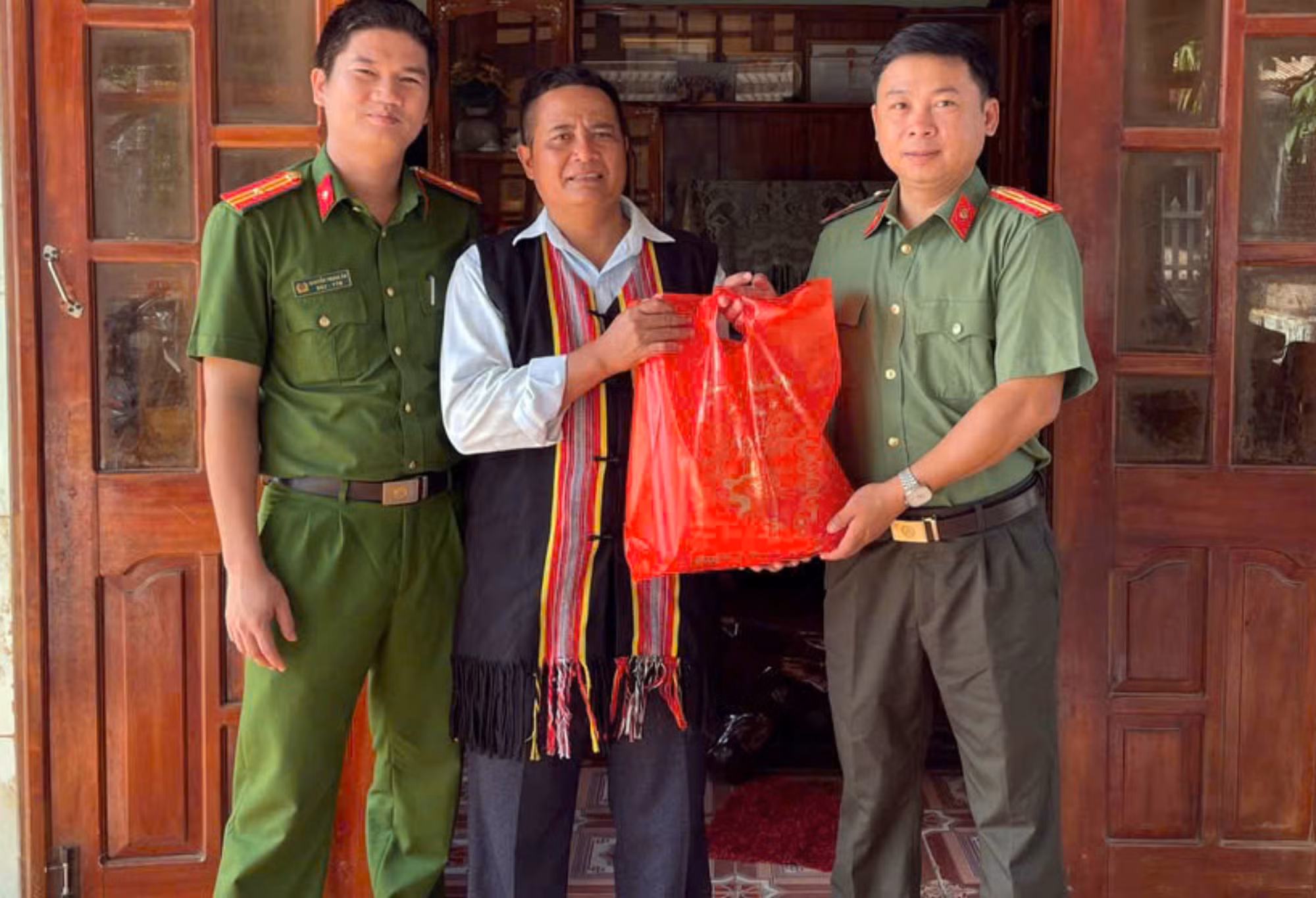 Bám cơ sở vì bình yên nơi cửa ngõ TP Đà Nẵng -0