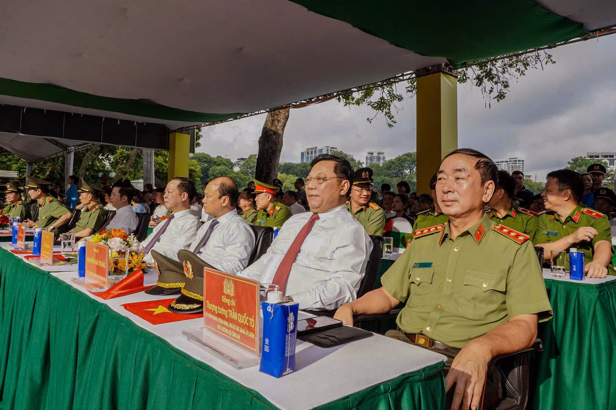 Xứng đáng là “lá chắn thép” vững chắc bảo vệ Đảng, Nhà nước và nhân dân -0