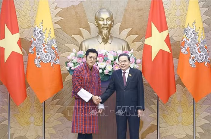 Chủ tịch Quốc hội Trần Thanh Mẫn hội kiến Quốc vương Bhutan -0
