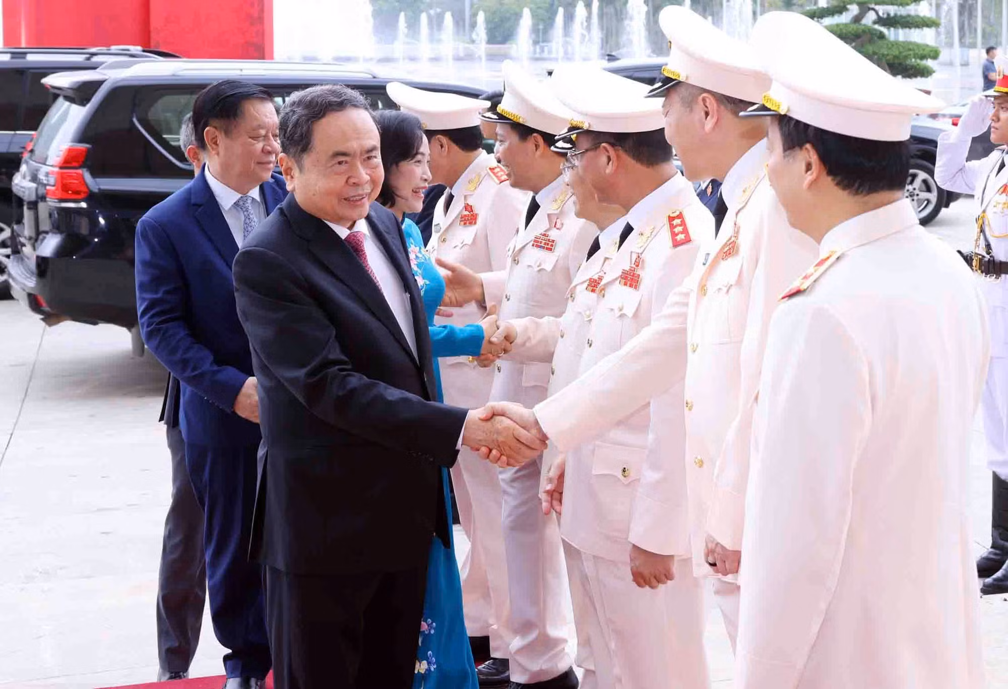 Kỷ niệm trọng thể 80 năm Ngày truyền thống CAND và đón nhận Huân chương Sao Vàng lần thứ 5 -1