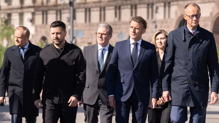 Lãnh đạo Anh, Pháp, Đức sẽ cùng ông Zelensky đến Mỹ -0