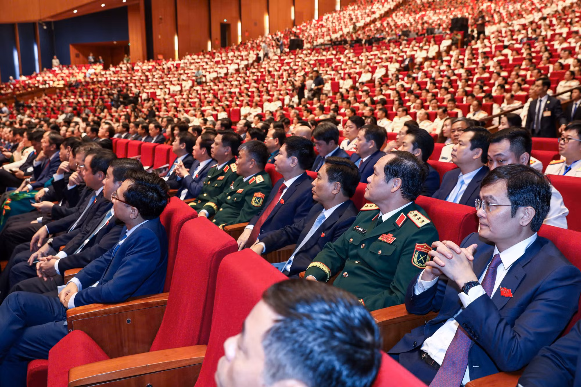 Khi xương sống thẳng, cơ bắp khỏe và trái tim ấm, CAND sẽ vượt qua mọi thử thách -3