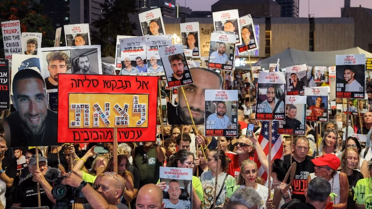 Biển người Israel xuống đường kêu gọi chấm dứt chiến sự Gaza -0