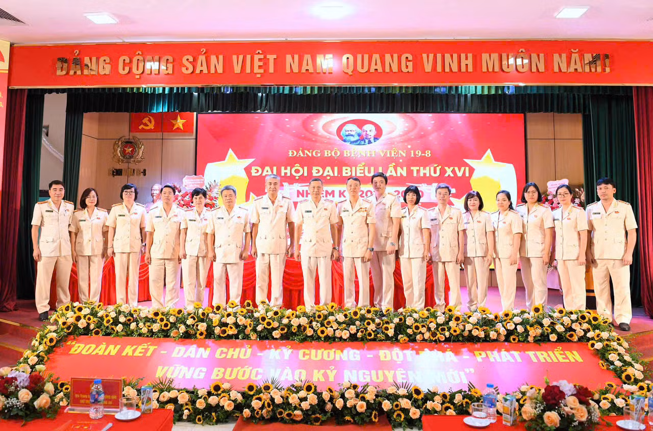 Đại hội Đại hội đại biểu Đảng bộ Bệnh viện 19-8 -0