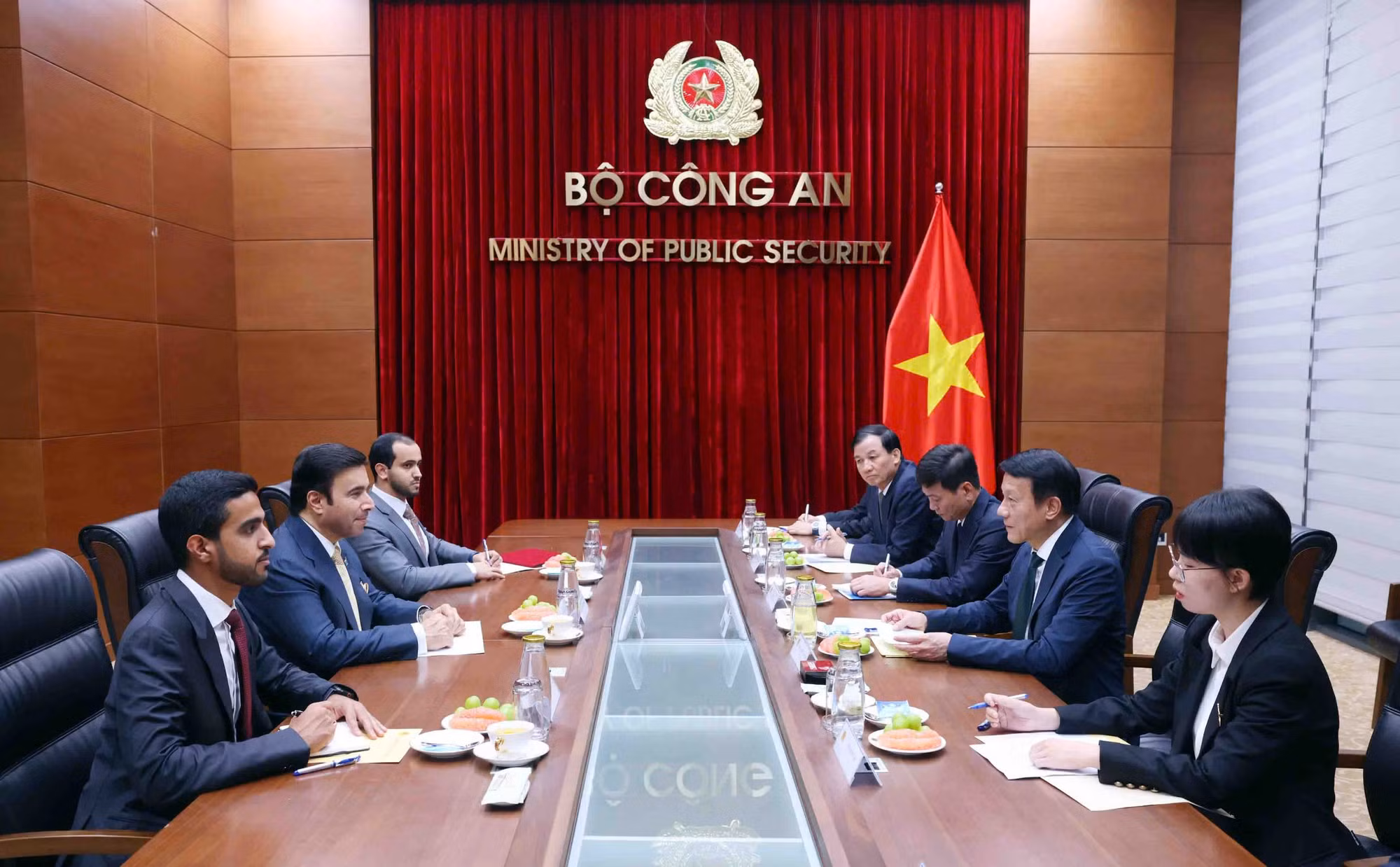 Góp phần xây dựng thế giới an ninh, an toàn, phát triển bền vững -0