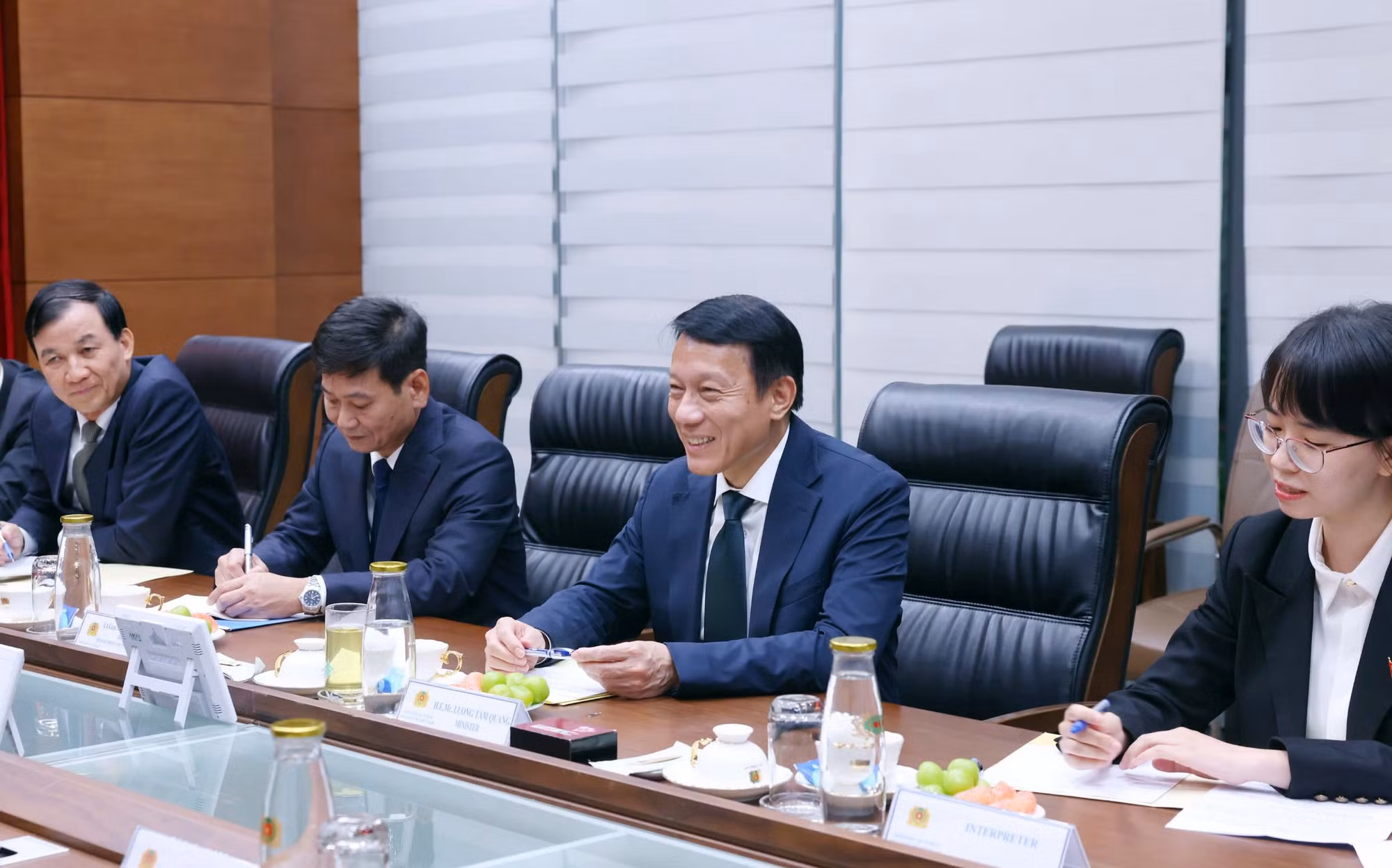 Góp phần xây dựng thế giới an ninh, an toàn, phát triển bền vững -0