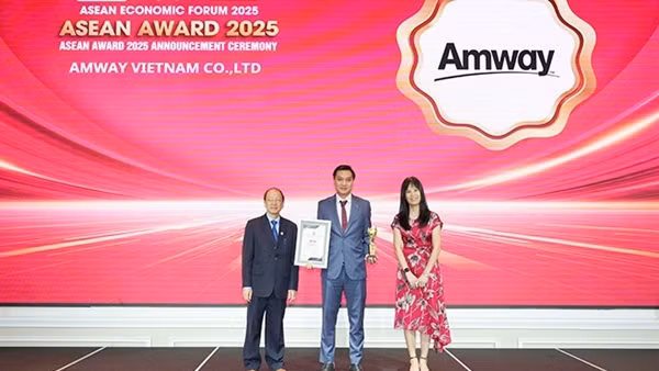 Amway Việt Nam khẳng định uy tín và vị thế dẫn đầu trong Top 5 Doanh nghiệp tiêu biểu ASEAN