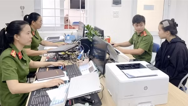 Không để khoảng trống pháp lý khi tổ chức chính quyền và Công an địa phương 2 cấp