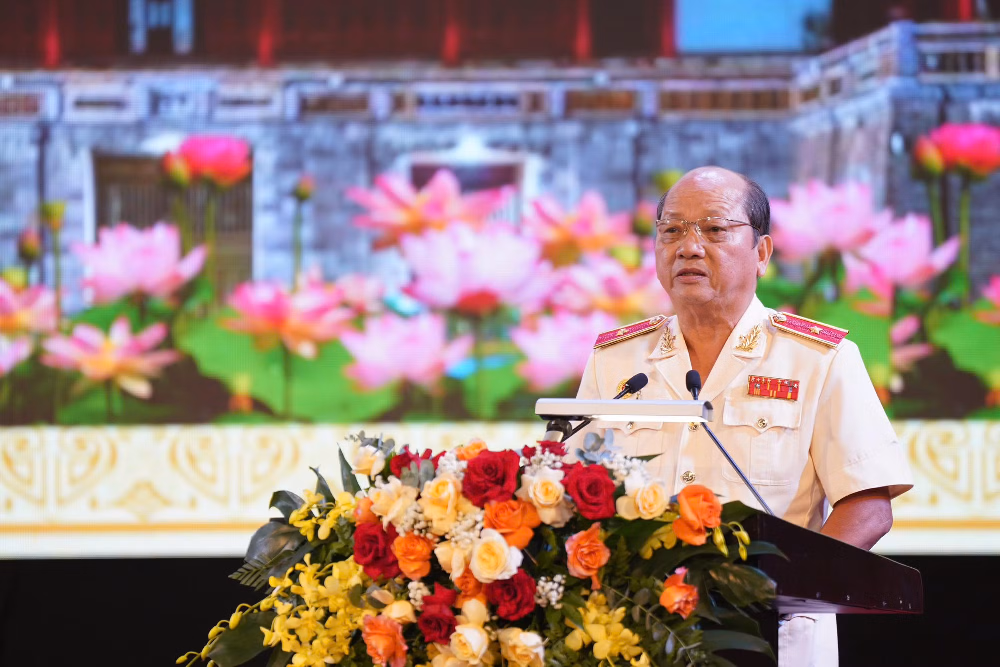 Công an TP Huế quyết tâm giữ vững môi trường an ninh, an toàn, tạo động lực và nền tảng cho địa phương phát triển -0