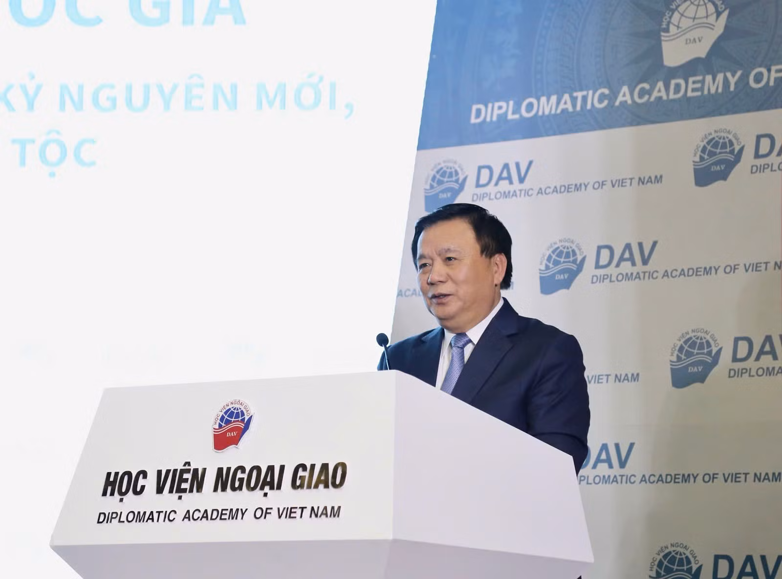 Đối ngoại và ngoại giao Việt Nam trong kỷ nguyên vươn mình -3