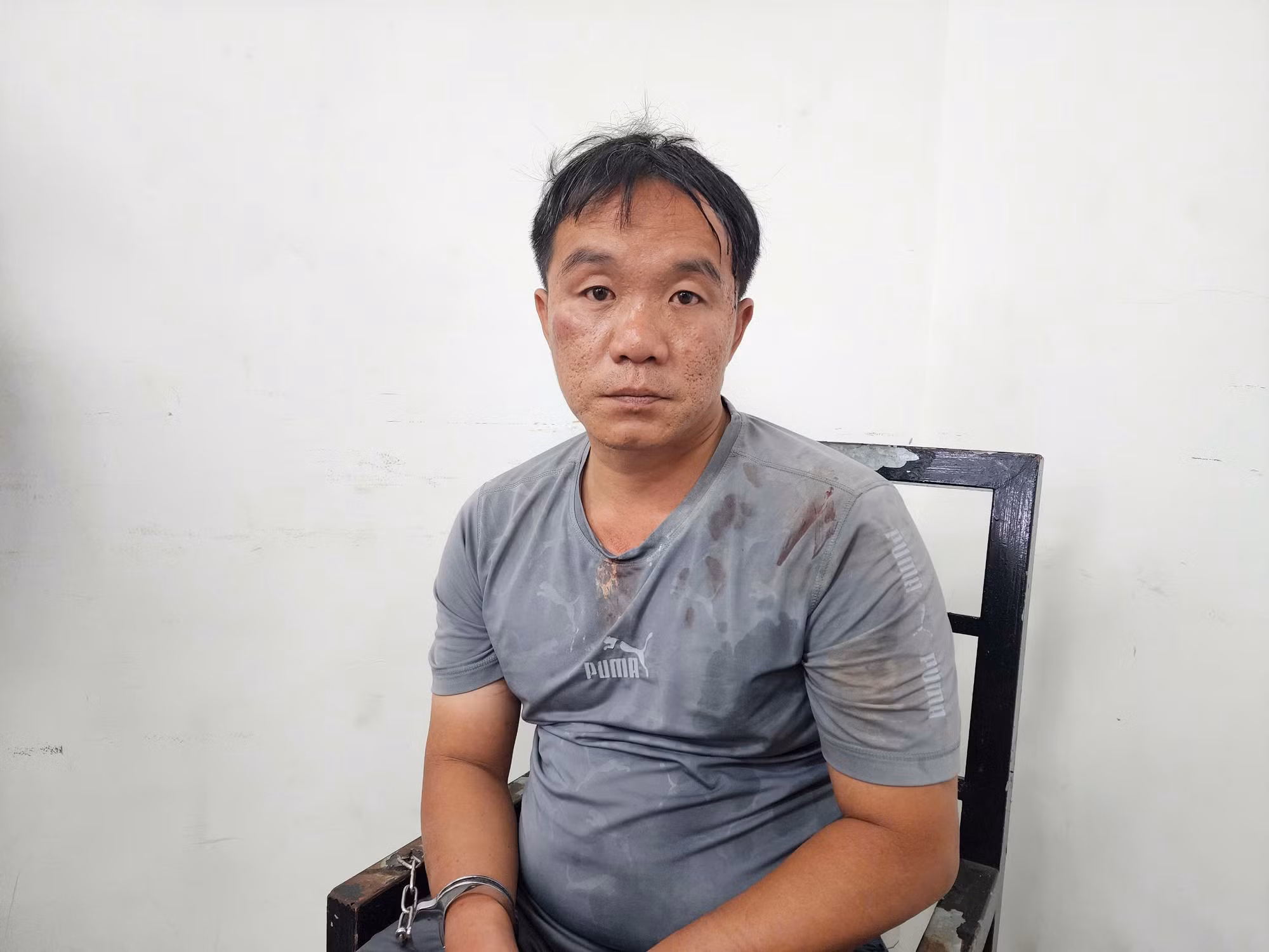 Chết lặng khi được báo tin chiến sĩ Cảnh sát cơ động hiền lành, giỏi ngoại ngữ hy sinh -1