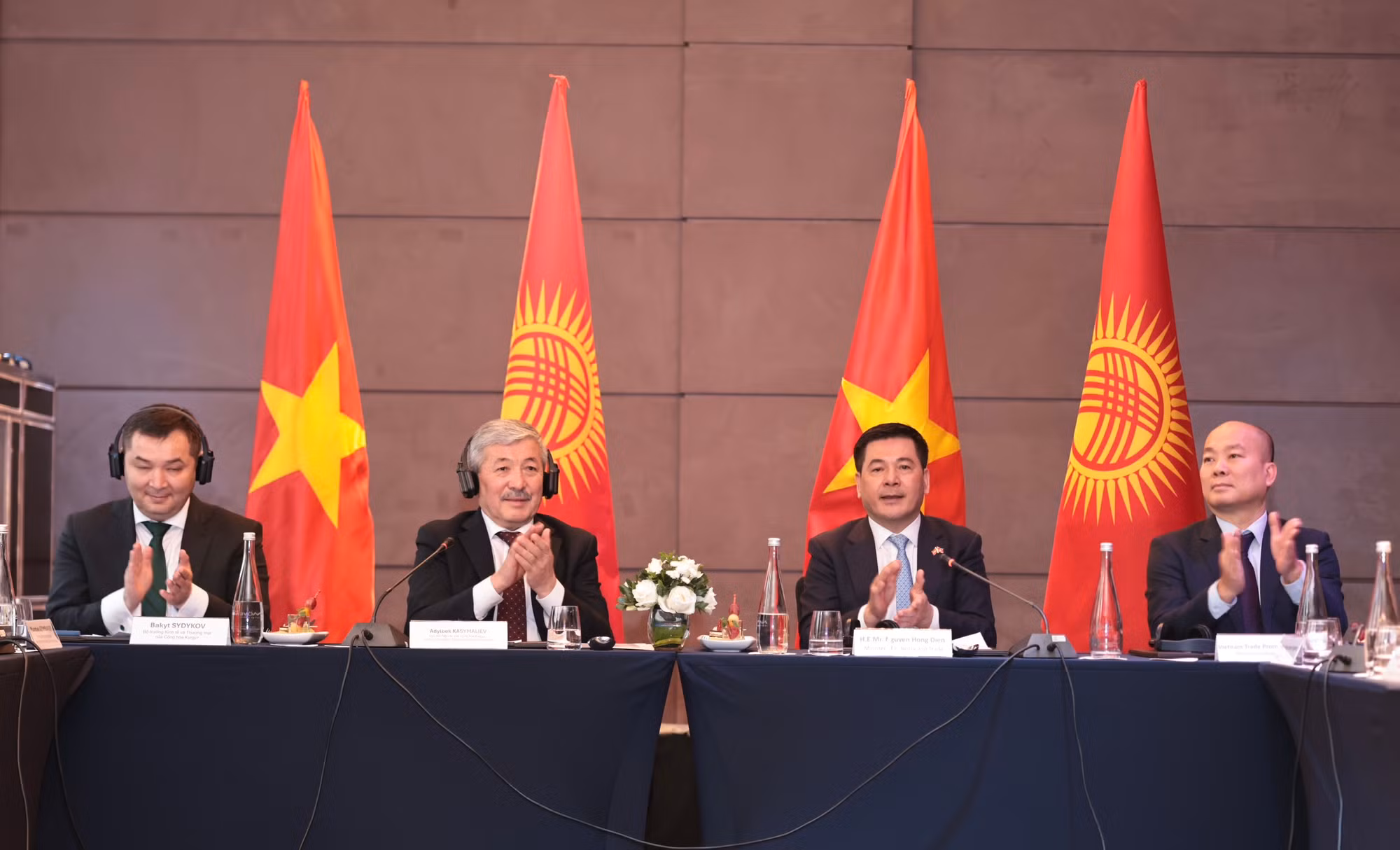 Thúc đẩy thương mại đầu tư Việt Nam- Kyrgyzstan -0