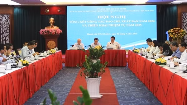 TP Hồ Chí Minh: Hoạt động báo chí, xuất bản&nbsp;cần bám sát những định hướng phát triển của đất nước