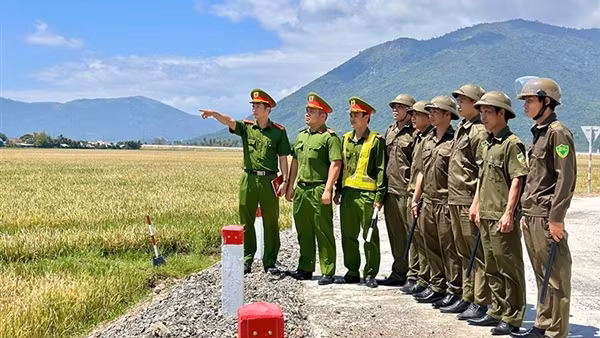 Giữ vững an ninh, trật tự ở vùng nông thôn kiểu mẫu