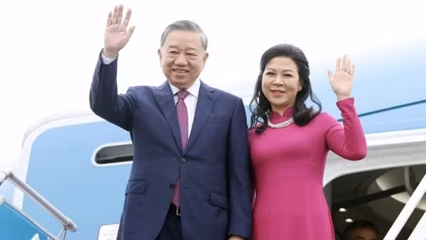 Tổng Bí thư Tô Lâm và Phu nhân lên đường thăm Indonesia và Singapore