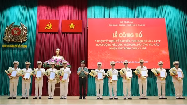 Công an TP Hồ Chí Minh sắp xếp, giảm từ 55 xuống còn 33 đầu mối