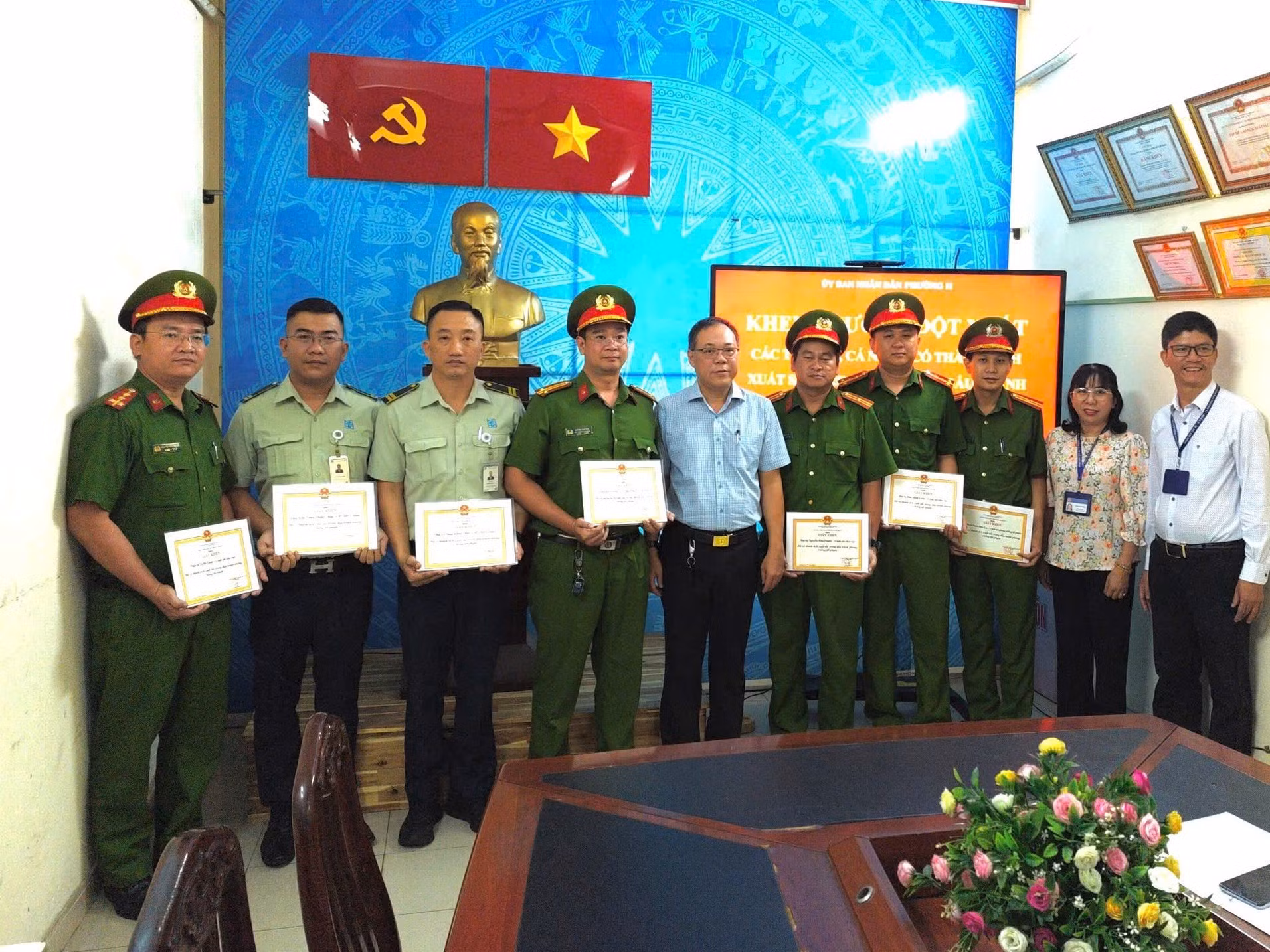 Trong 1 ngày nữ quái 