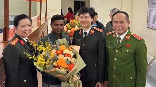 Ghi nhận trong ngày đầu tiên Công an thực hiện nhiệm vụ cấp phiếu lý lịch tư pháp