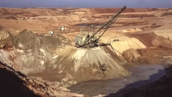 Đằng sau thỏa thuận khoáng sản Mỹ - Ukraine