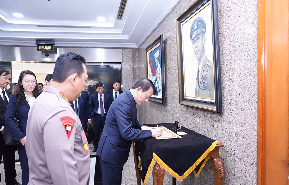Tăng cường hợp tác Việt Nam - Indonesia trong bảo vệ an ninh và trật tự xã hội -0