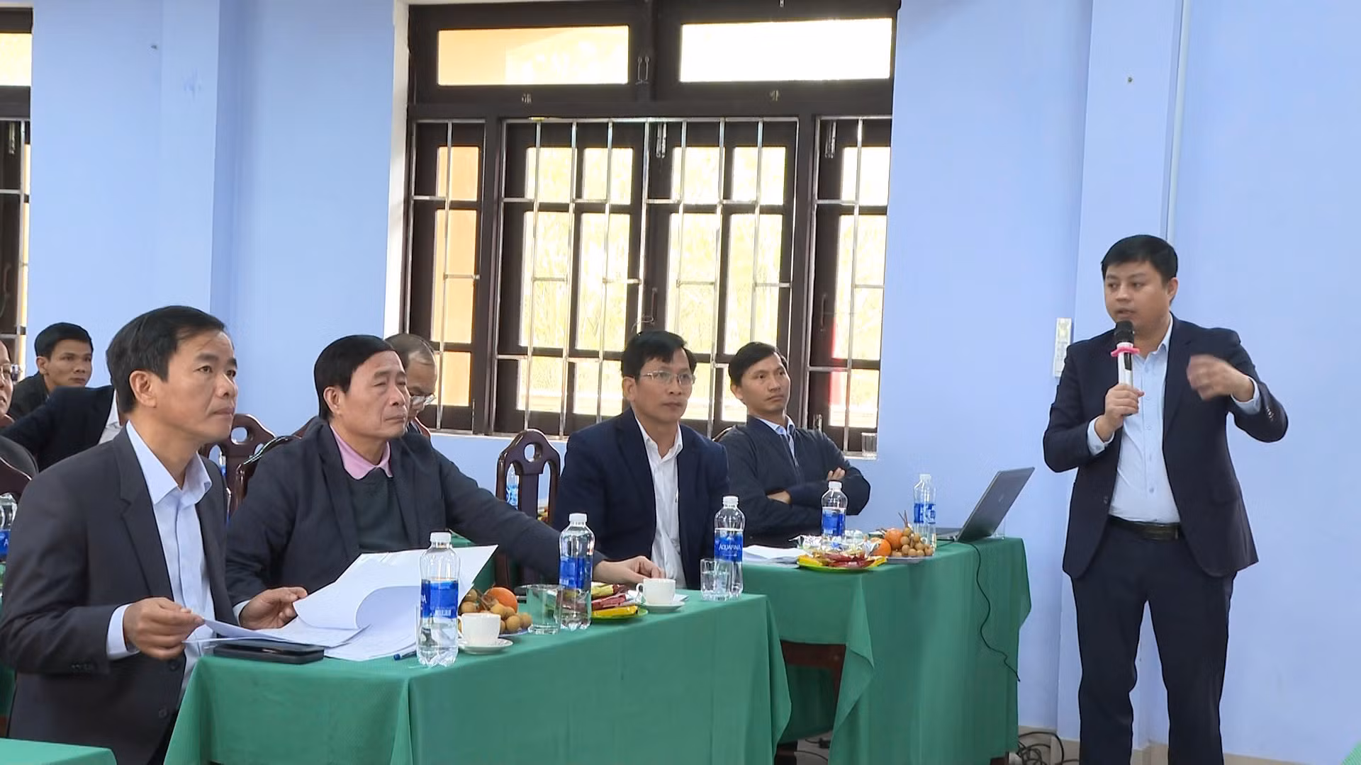 Thứ trưởng Lê Quốc Hùng thăm, làm việc với Trường THPT Nguyễn Chí Thanh -0