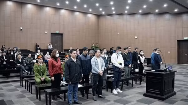 Ba cựu Phó Giám đốc Sở trong vụ “chuyến bay giải cứu” giai đoạn 2 xin giảm nhẹ hình phạt