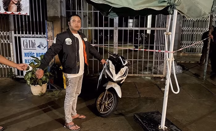 Hẹn giải quyết mâu thuẫn, chém 2 người thương vong -0