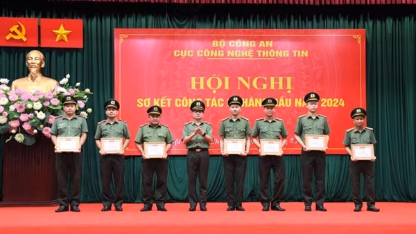 Công an các đơn vị, địa phương tổ chức hội nghị sơ kết công tác 6 tháng đầu năm 2024